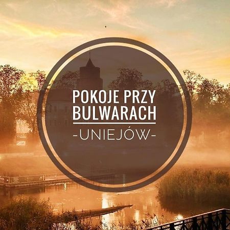 Pokoje Przy Bulwarach Uniejów Eksteriør billede